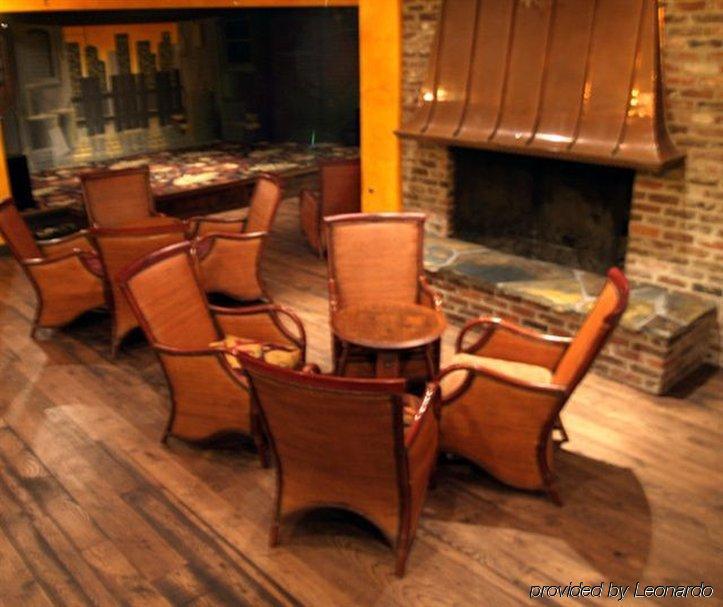 The Village Green Cottage Grove Restaurang bild